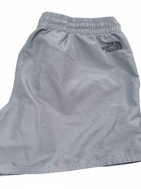 Used North Face Women’s Lightweight Grey Shorts, Size Large